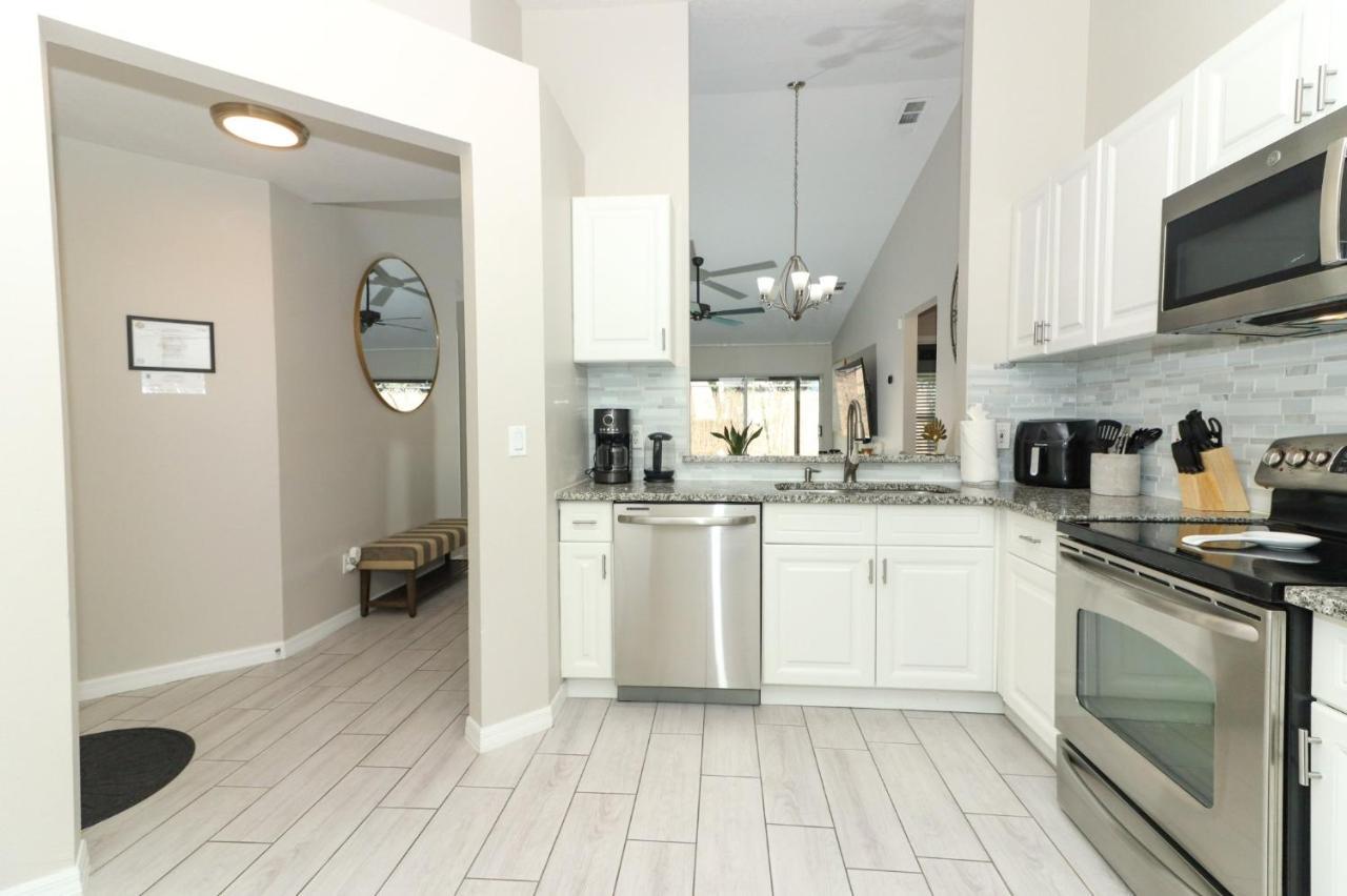 Lilys Stylish Villa Close To Disney Ideal For Long Stays Orlando Exterior foto